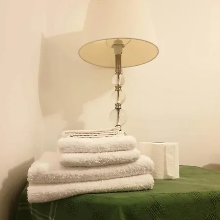 Kwatera prywatna Cosy Double Room, 15minutes From Airport, 4 Blanchardstown